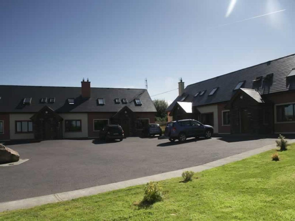 Tralee Bay Holiday Village キャッスルグレゴリー エクステリア 写真