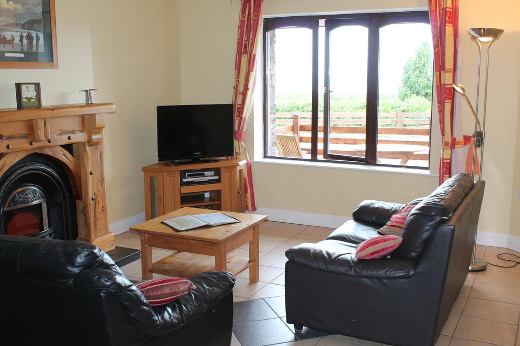 Tralee Bay Holiday Village キャッスルグレゴリー エクステリア 写真